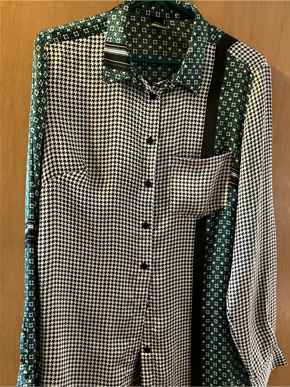 Women's Green and Black Mixed-Print Button-Down Shirt